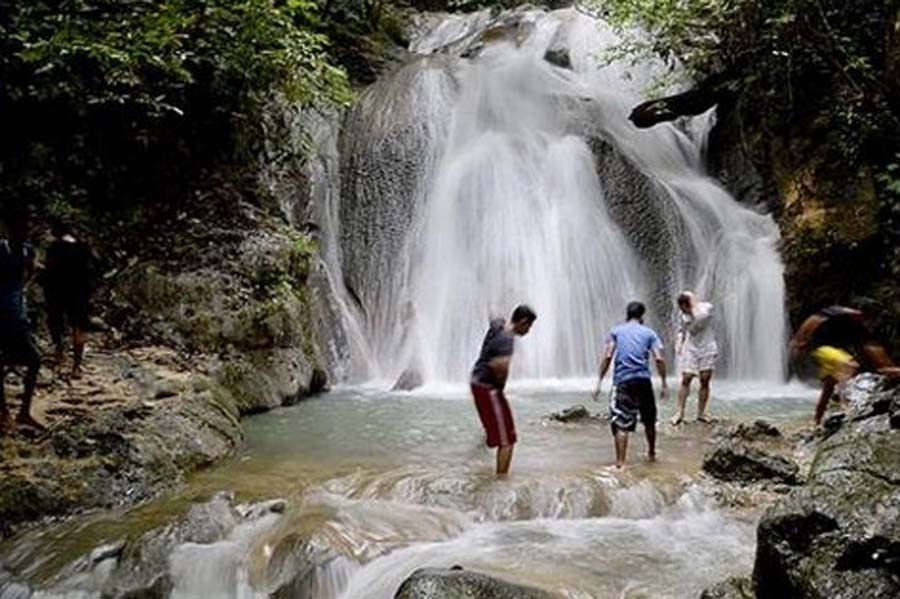 Air Terjun Kuta Malaka, Keindahan Aceh di Balik Gugus Bukit Barisan